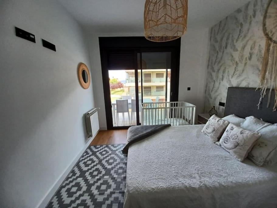 Precioso Apartamento Con Terraza Y Piscina En Portonovo-Sanxenxo Dış mekan fotoğraf