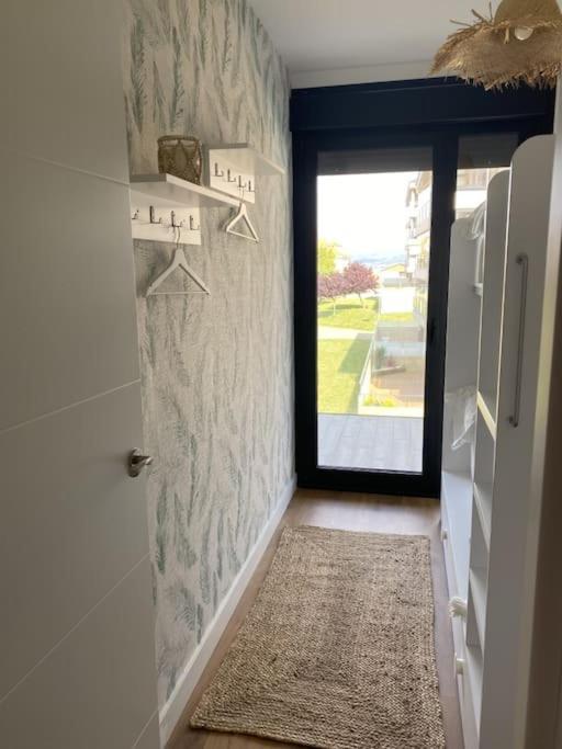 Precioso Apartamento Con Terraza Y Piscina En Portonovo-Sanxenxo Dış mekan fotoğraf