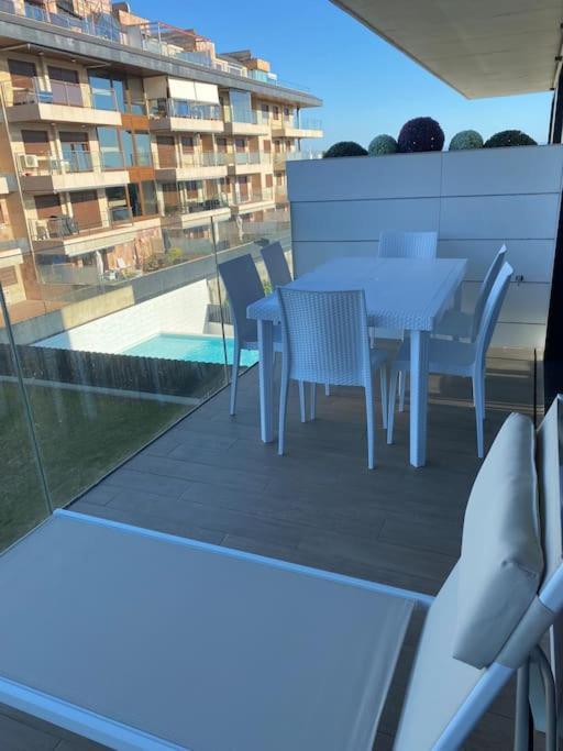 Precioso Apartamento Con Terraza Y Piscina En Portonovo-Sanxenxo Dış mekan fotoğraf
